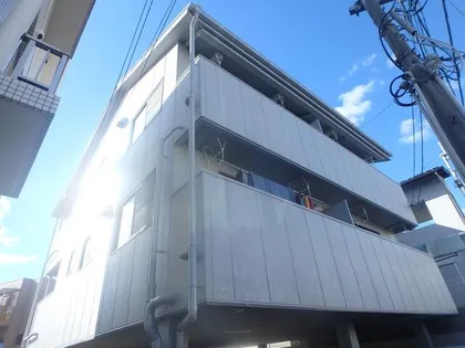 兵庫県川西市栄根1丁目【マンション】の外観