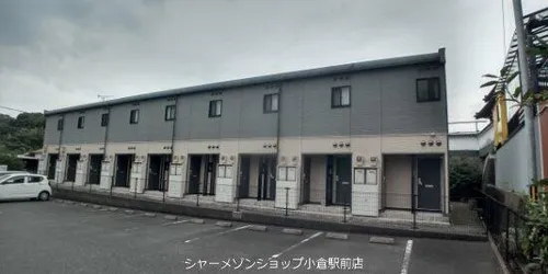 レオパレス高尾【1階】の外観