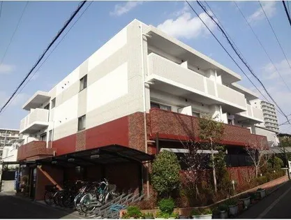 ジョヴァノッティ杉本【3階】の外観