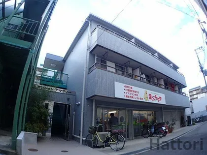 マンションアマティの画像