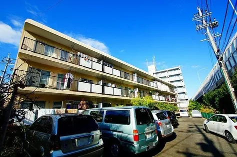 サン春日丘【205号室】の外観