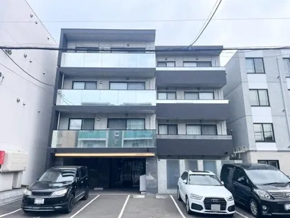 フェーラシュヴァル平岸の画像