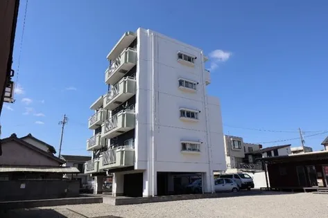 ハイツ共福の画像