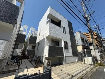 福岡県福岡市早良区荒江2丁目【アパート】の外観