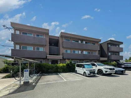 シャーメゾン高倉の画像