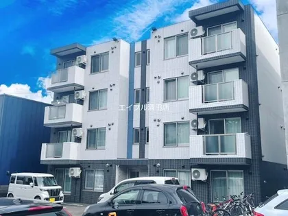 カーサ ボールパーク【301号室】の外観