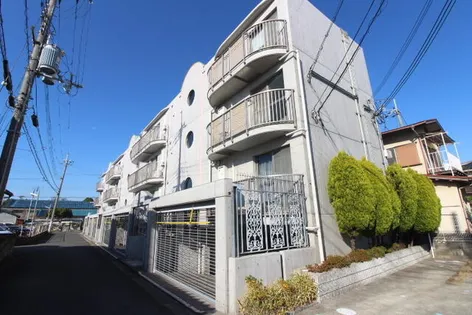 LA PORTEの画像