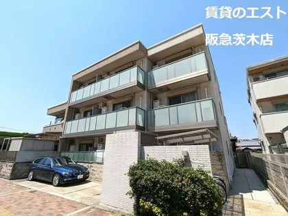 BANDWAGON【2階】の外観