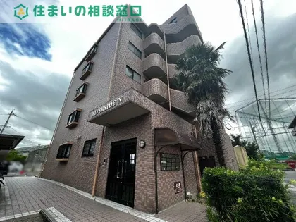 愛知県岡崎市真伝2丁目【マンション】の外観