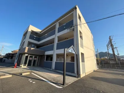 ソレイユ・ルヴァン赤坂【3階】の外観