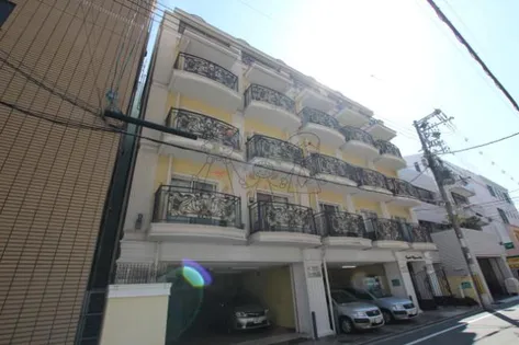 クリスタルエレガンス EASTの画像