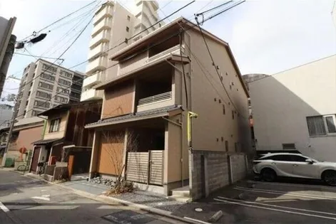 ForestMaison堀川御池【2階】の外観