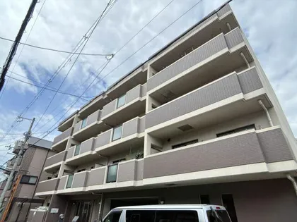ファミーユ西田辺の画像