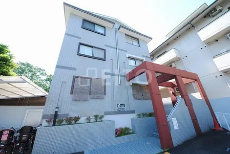 グランレブリー御所東【1階】の外観