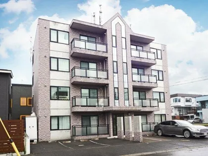 ルピナスティーコートの画像