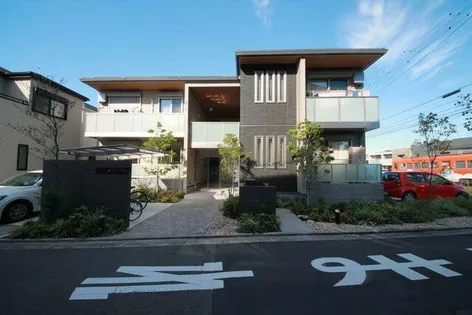 SHAMAISON NAVIREの画像