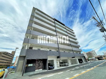 パルティール金山【6階】の外観