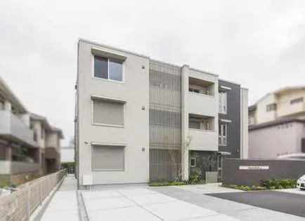 シャーメゾン エトワールの画像