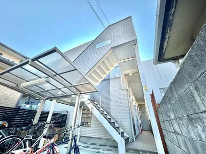 大阪府堺市堺区南清水町3丁【アパート】の外観