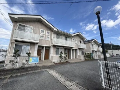 レジデンス白鳥A棟【1階】の外観