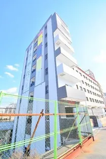 大阪府大阪市北区中津7丁目【マンション】の外観