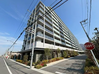 ローレルスクエア柏原の画像