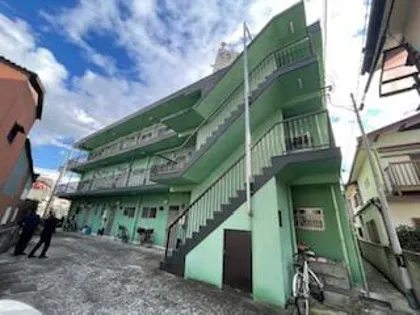 ビラ ステップVの画像