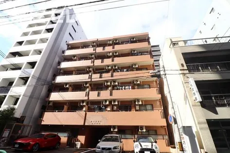 ホーメストつるまい【6階】の外観