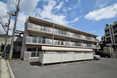 大歳マンション【2-B号室】の外観