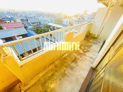 リビュー豊島【503号室】の内装