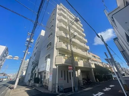 ウエスタンビル【2階】の外観