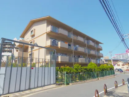 オークヴィラ村上【303号室】の外観