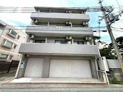 ステューディオアッシュの画像