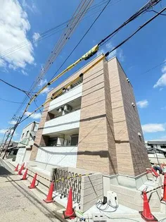 大阪府堺市西区鳳北町3丁【アパート】の外観