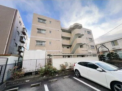 ニューパークメゾン半田の画像