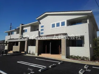 ロイヤル ウエストAの画像