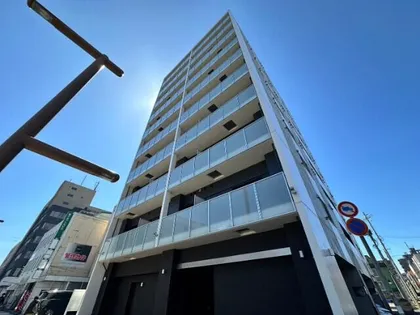 MODENA CENTROの画像