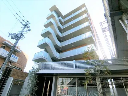 大阪府堺市堺区三宝町1丁【マンション】の外観