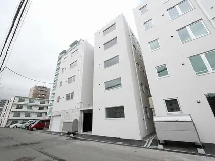 blanc iris【2階】の外観