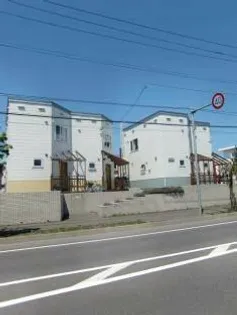 北海道石狩市花川北二条6丁目【テラスハウス】の外観