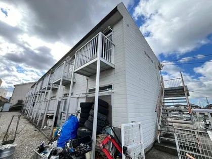 大阪府富田林市北大伴町3丁目【アパート】の外観