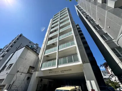 モルティーニ表参道【8階】の外観