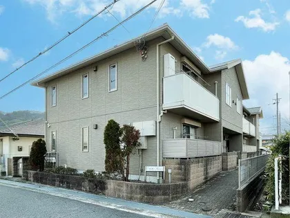 BELLA MORNEの画像