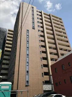 プレサンス泉セントマーク【9階】の外観