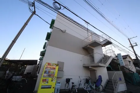 兵庫県尼崎市東七松町2丁目【マンション】の外観