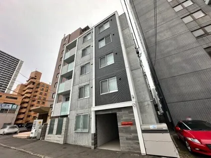 ブランシャールSAPPORO STATION WEST【1階】の外観