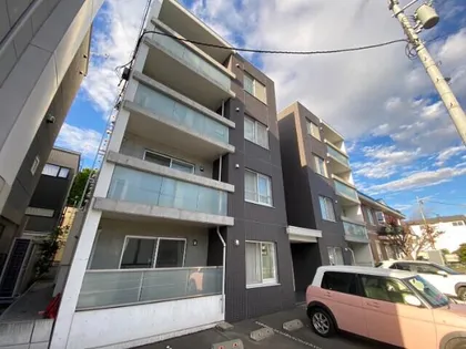 DIOGRACIA SOENの画像