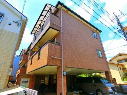 コートファミールの画像