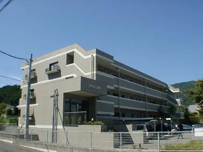 福岡県福岡市南区柏原6丁目【マンション】の外観