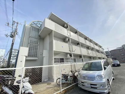 ラ シャンブルの画像